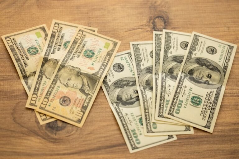 What is the interest rate for returns