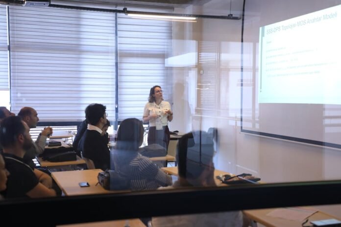 The Rise of Online MBA Programs: Bridging Leadership Training and Strategic Business Skills