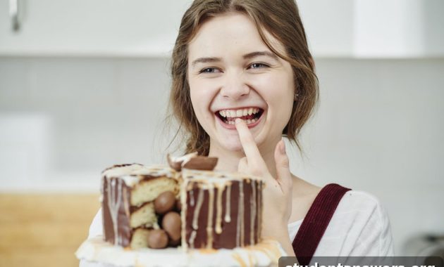 Simple Creme Egg Recipes by Baking Star Martha Collison 1 featured 5605