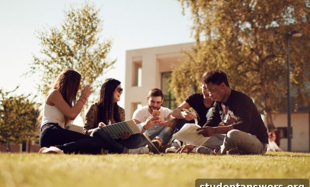 The Savvy Students Guide to Open Day Questions 1 featured 8327