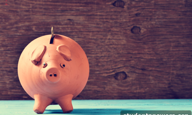 Navigating Your Finances After Graduation 1 featured 8521