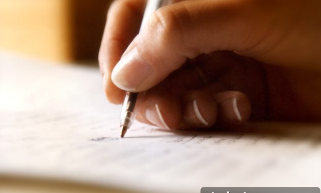 Crafting Compelling Articles for The Student Blogger 1 featured 944