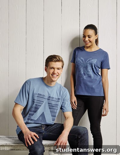 A simple yet stylish men's cotton t-shirt, a wardrobe essential from Aldi.